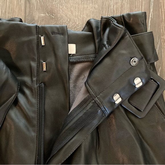 H&M Faux Leather Pants Size 2 - Picture 7 of 15